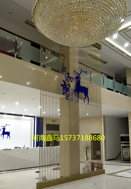 金碧輝煌酒店裝飾.jpg 金碧輝煌酒店裝飾.jpg